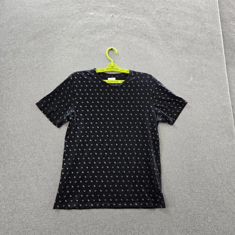True Religion‎ Men Shirt S Black Geometric Logo Short Sleeve